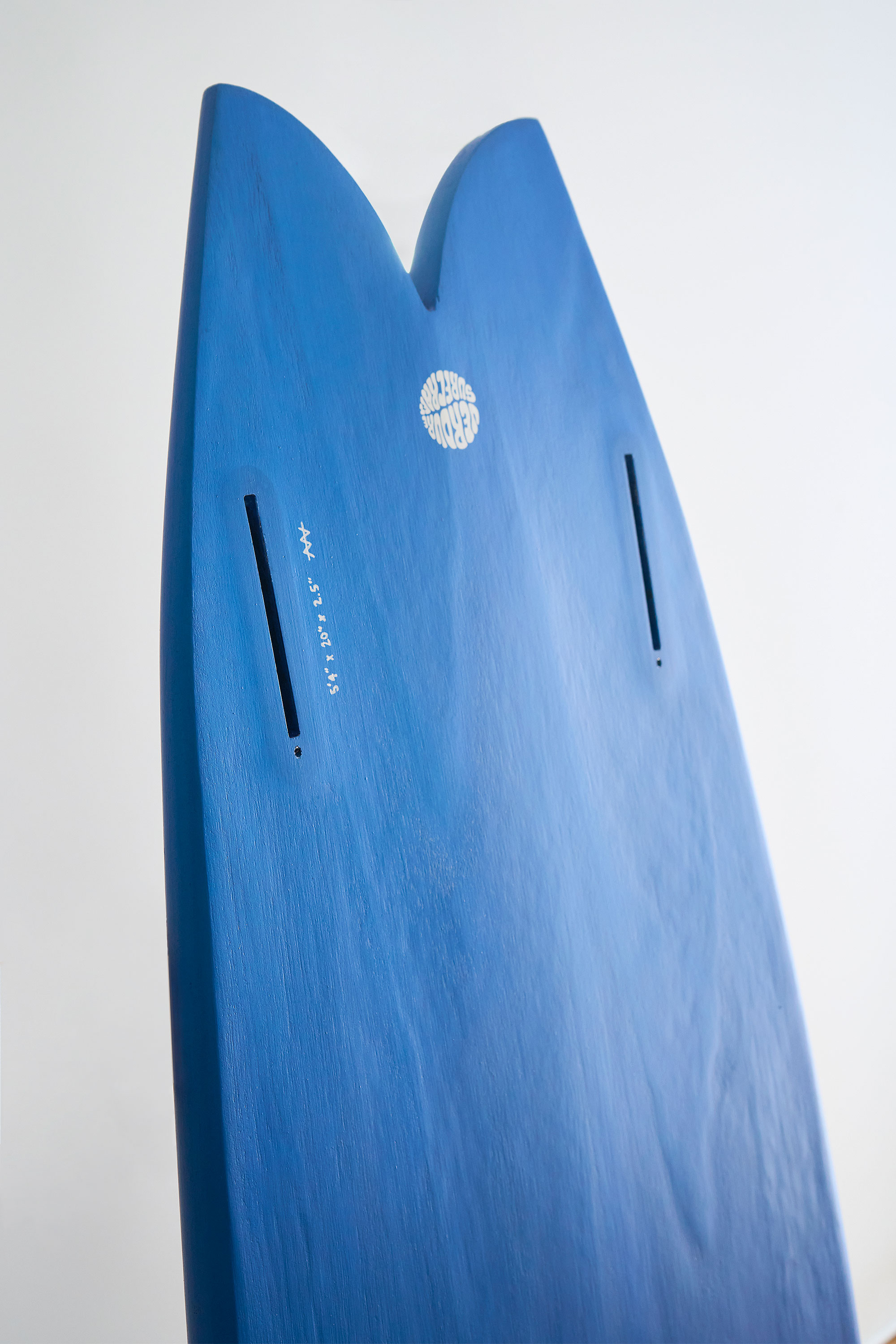 Twin fin futures fin boxes