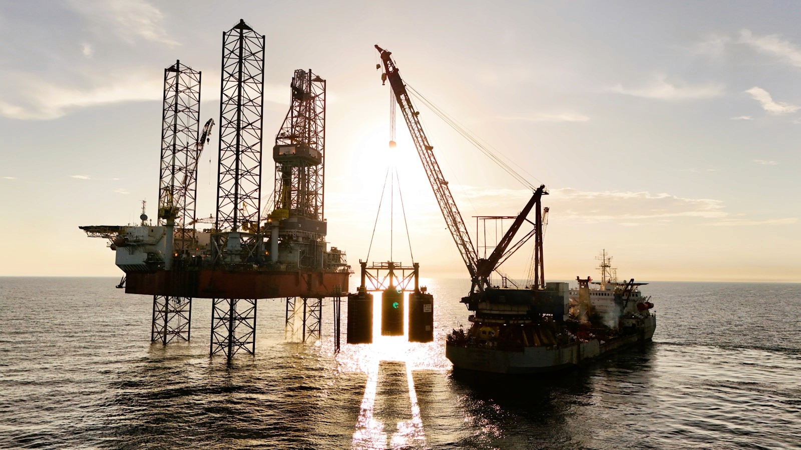 Commercial diver and subsea construction spread.