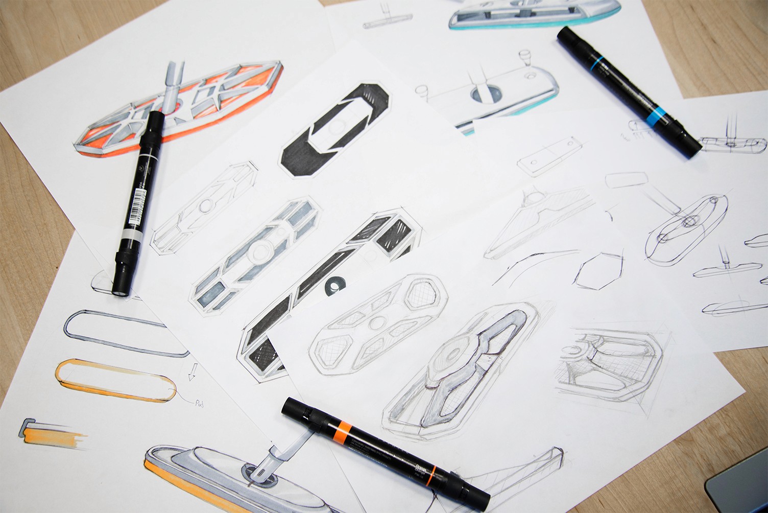 Sketches of a curling head prototype