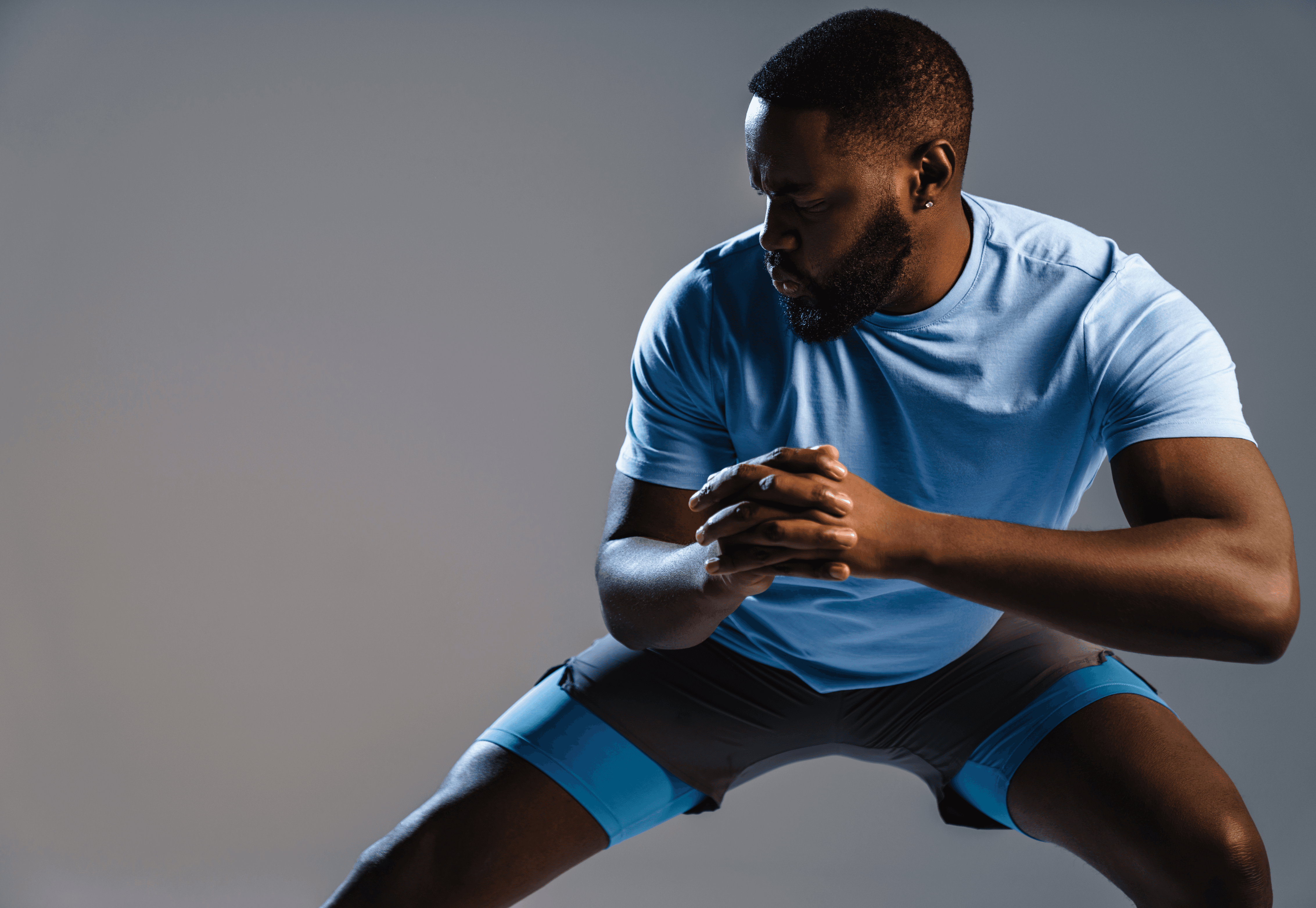 Dynamic picture of a cyclist riding downhill