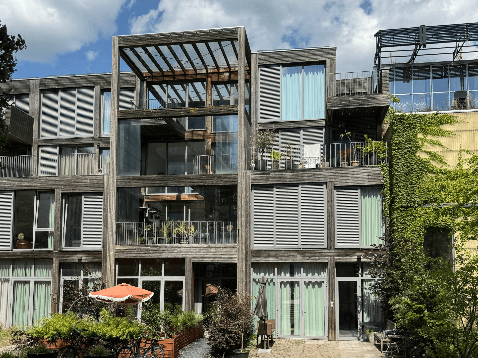 barrio ndsm amsterdam