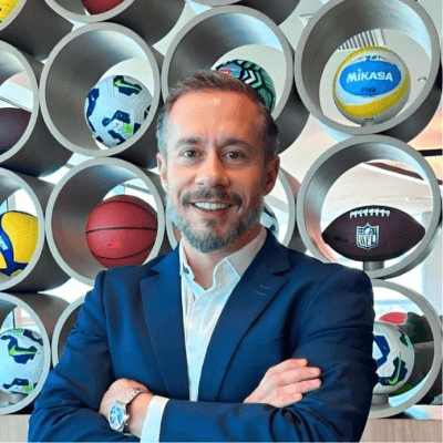 Retrato de Marcelo Festa, Senior HR Leader | LATAM & Americas | People & Talent, Org Development, Execu…. Experiência em regional HR Director-level leader with over 20 years of experience driving people…