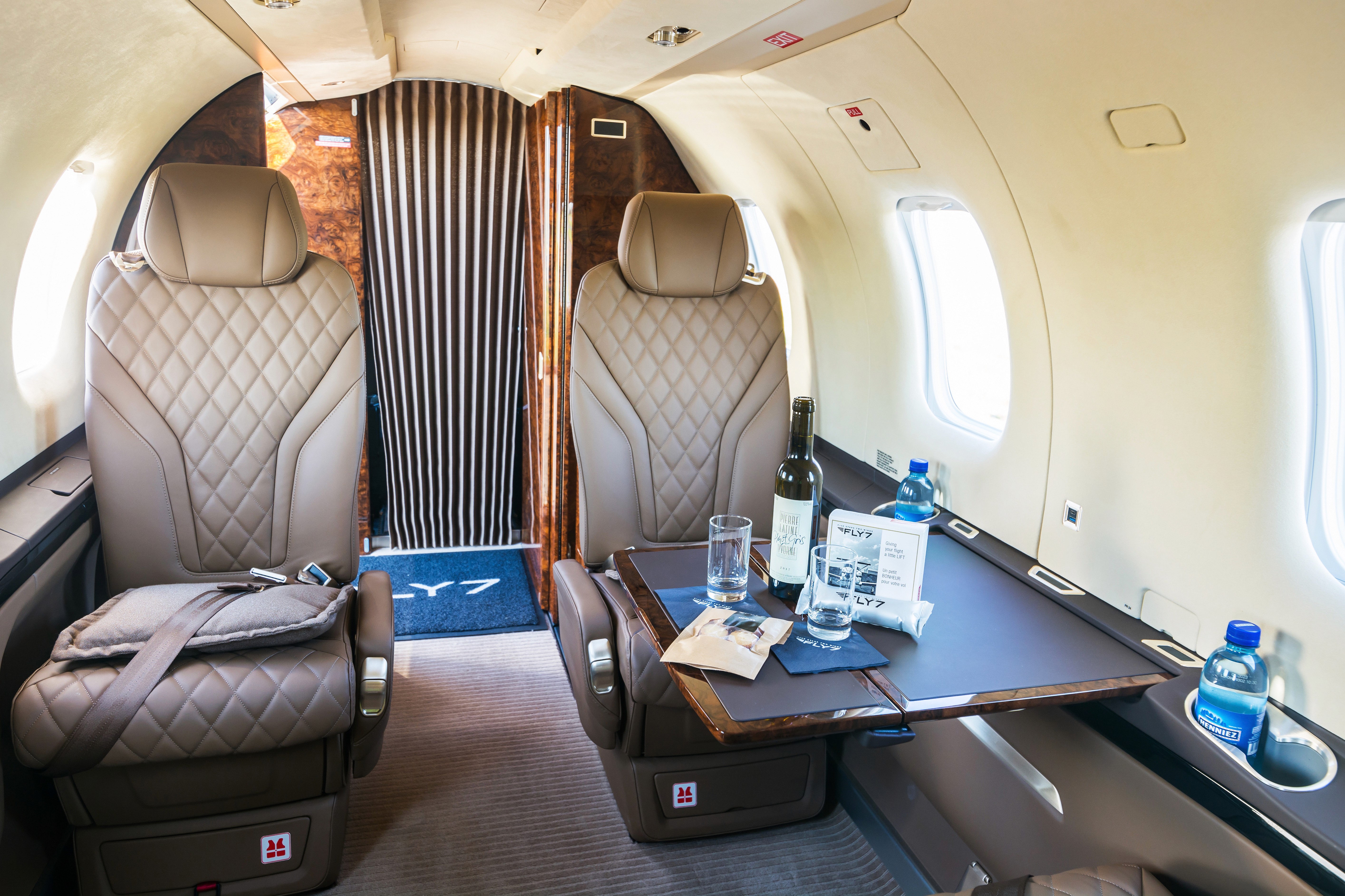 Pilatus PC-12 interior