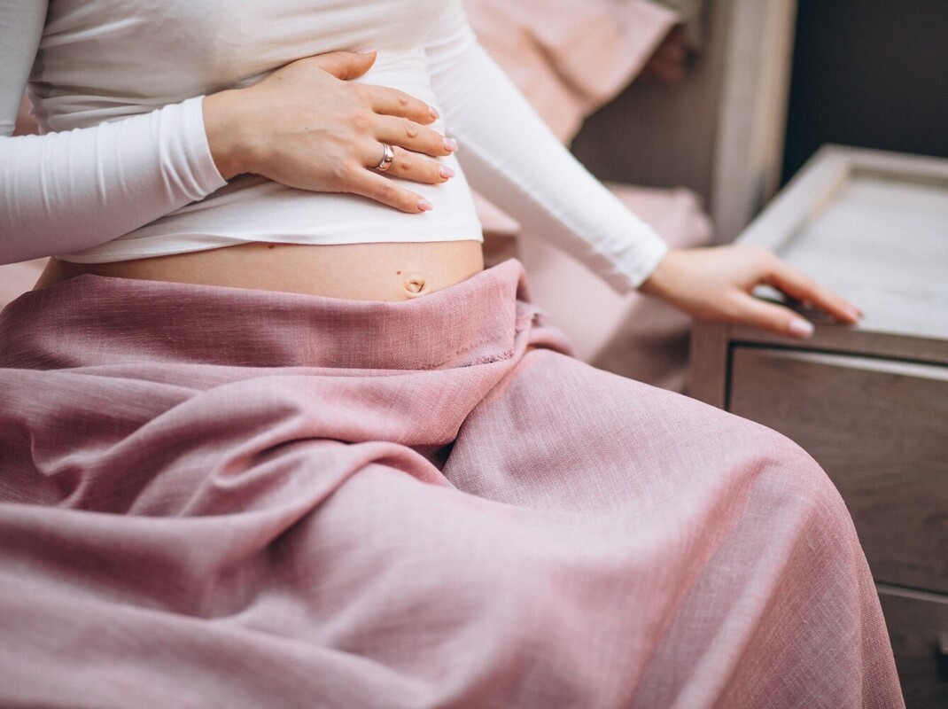 pregnant losing weight