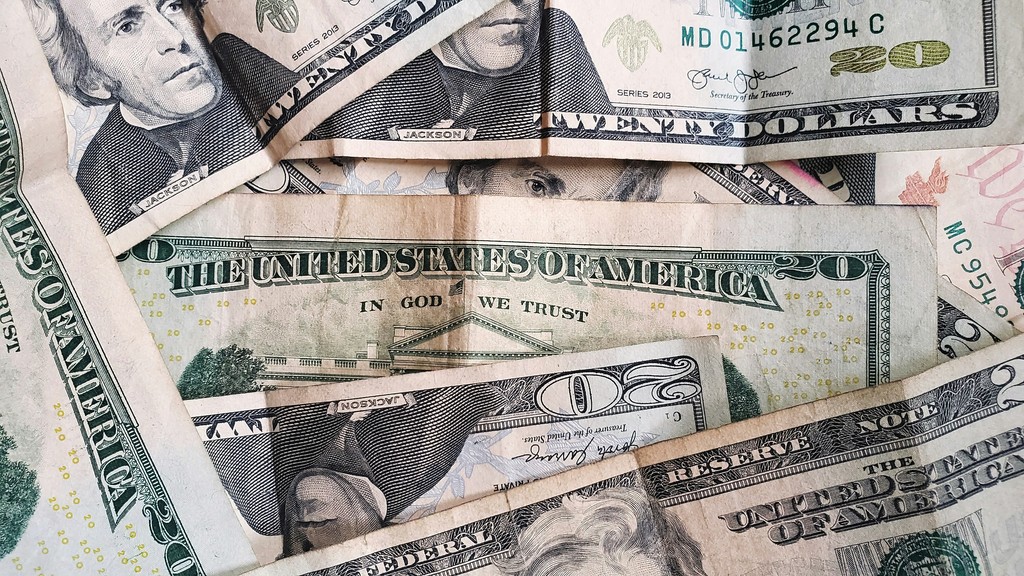 Whop continues to adopt the best of stablecoins by integrating with Aave and Plasma to allow users to earn on their USDT balances (Jorge Salvador / Unsplash)