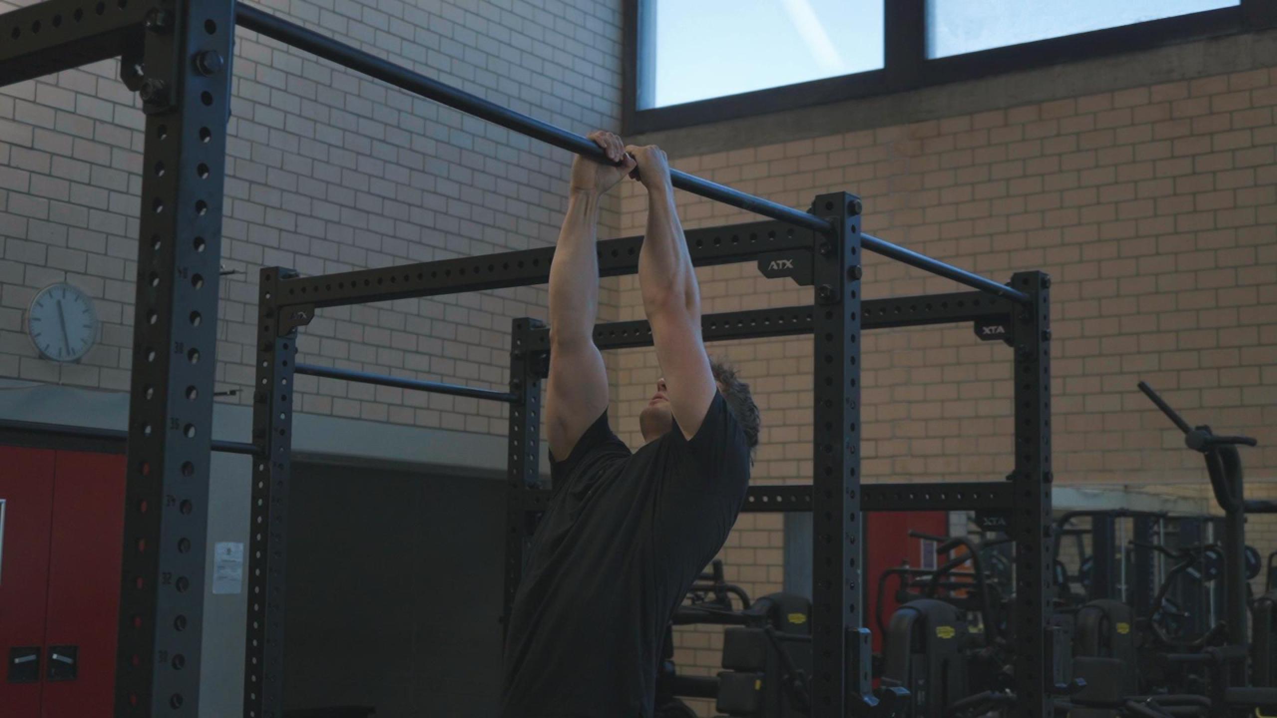 Commando Pull Ups