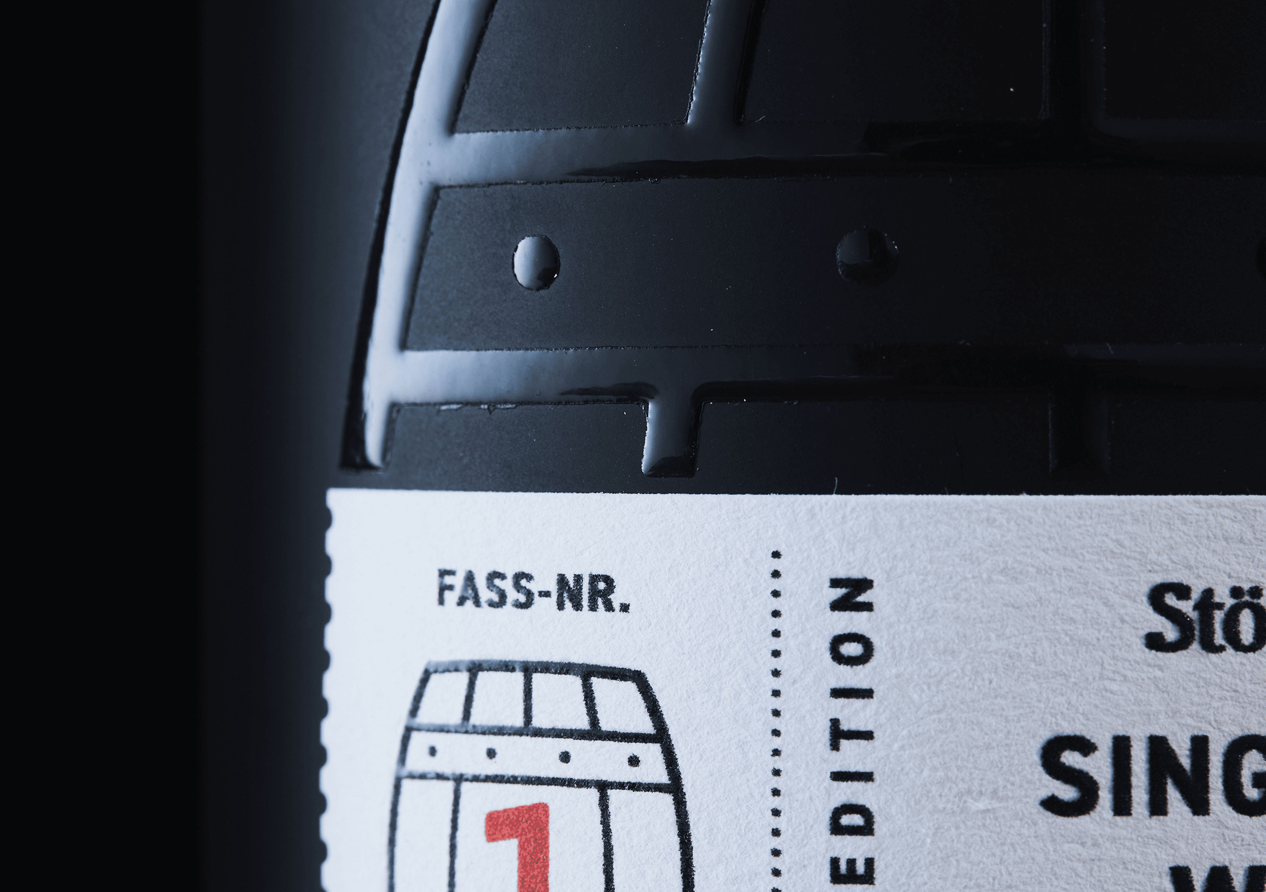 Label with "FASS-NR." and barrel icon