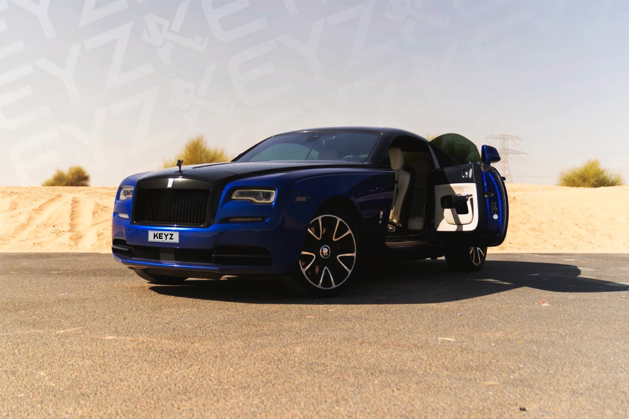 Vue extérieure Rolls Royce Wraith bleu – Location voiture de luxe à Dubaï | Keyz Rent