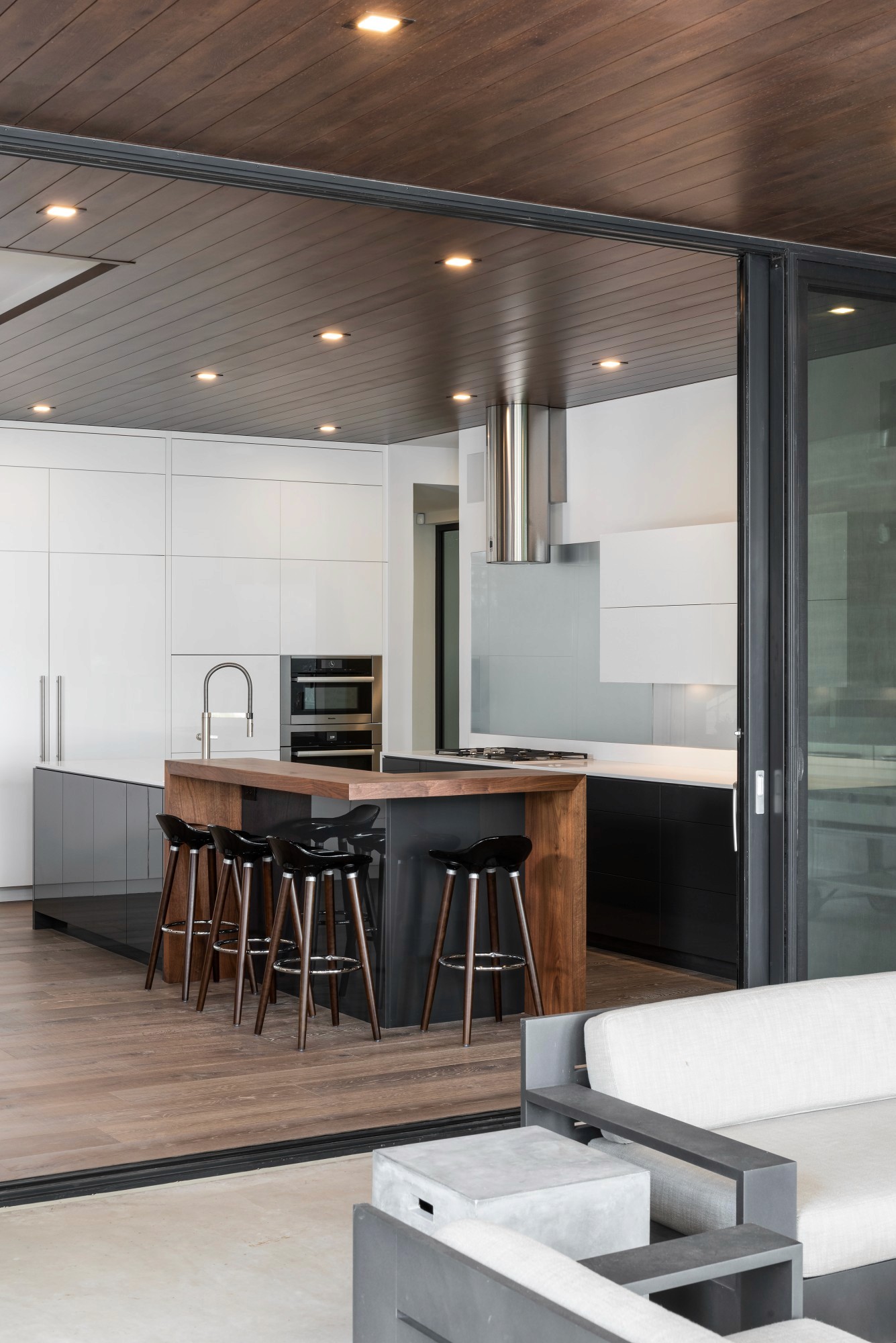 Luxyclad St. Catharines