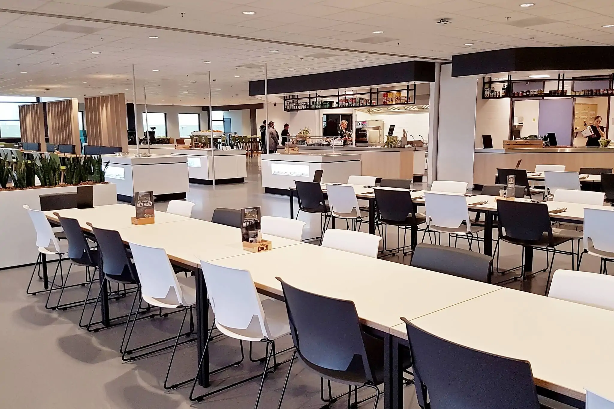 Nieuwe kantoorinrichting Bavinckhouse door Perla