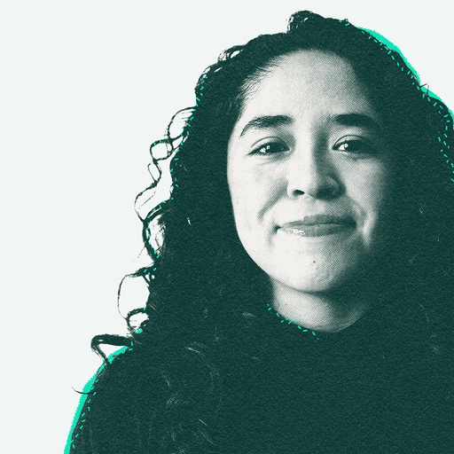Portrait of Alexa González.