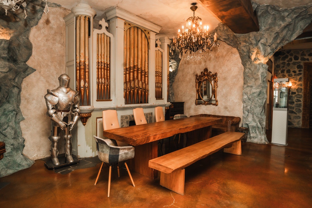 modern hillside home with panoramic views