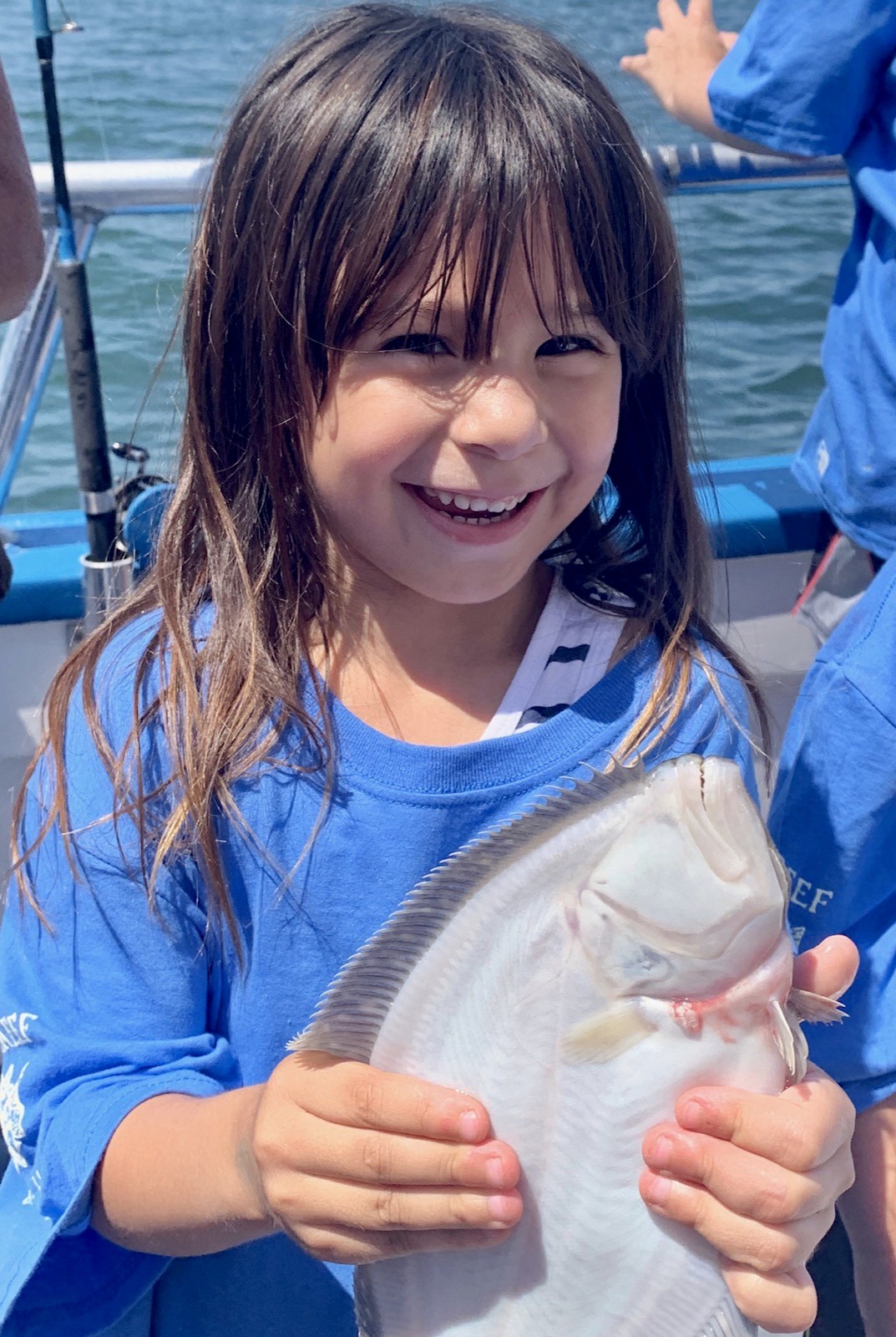 Kids fishing at Ty's Reef