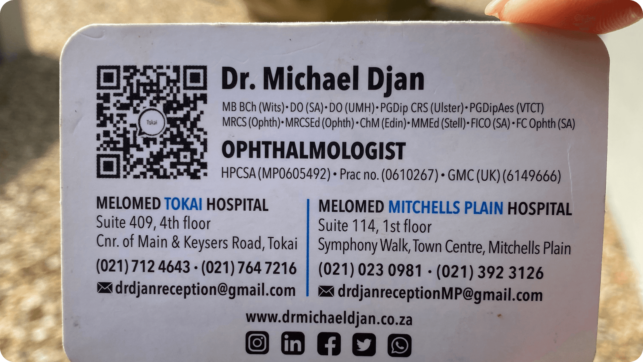 QR Code for business cards | Dr Michael Djan Opthalmologist | QR-Codes.com
