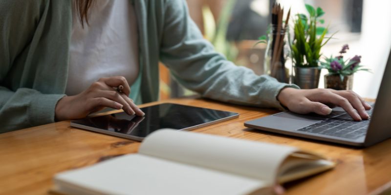 A woman working on her laptop