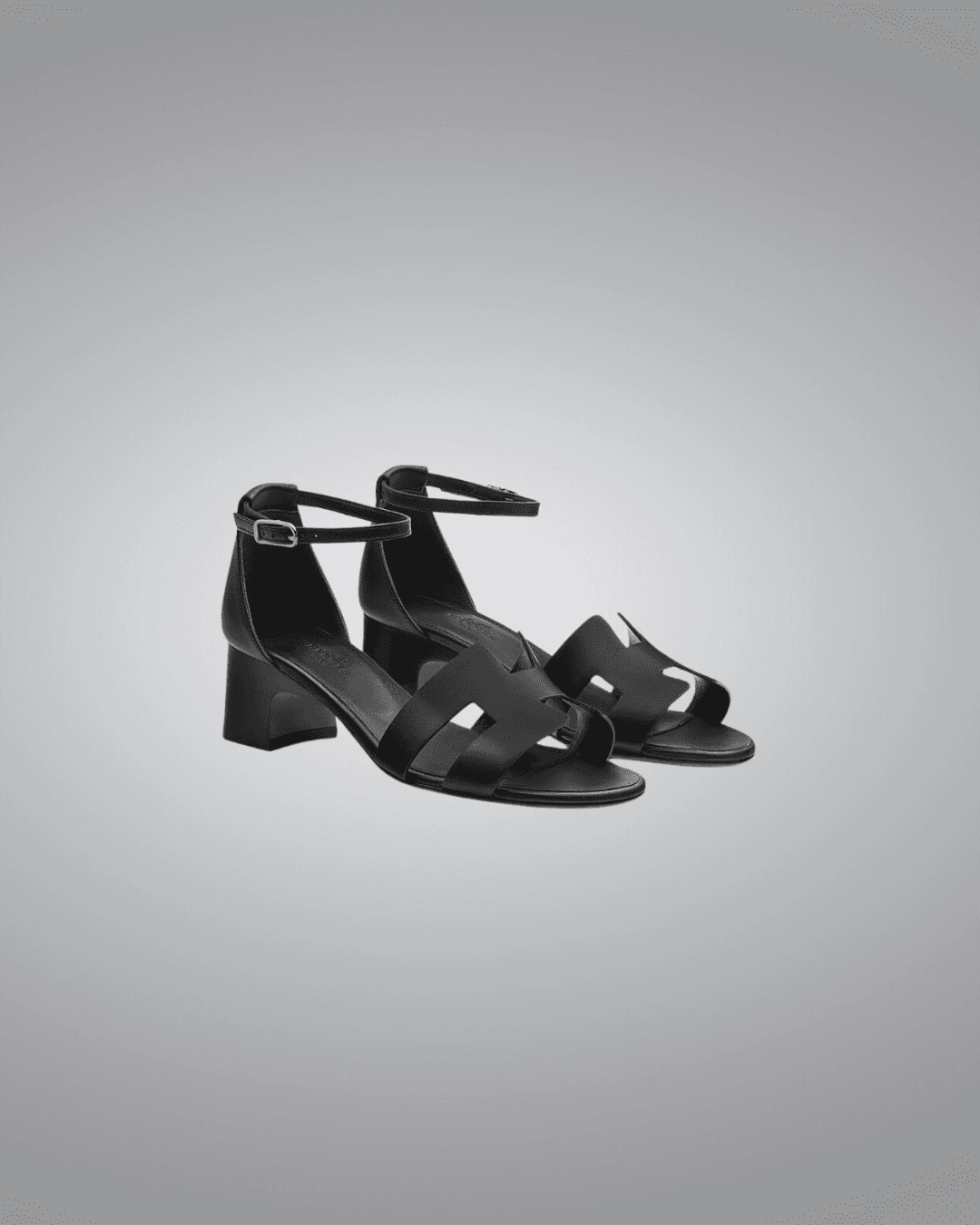 Hermes Sandal in black