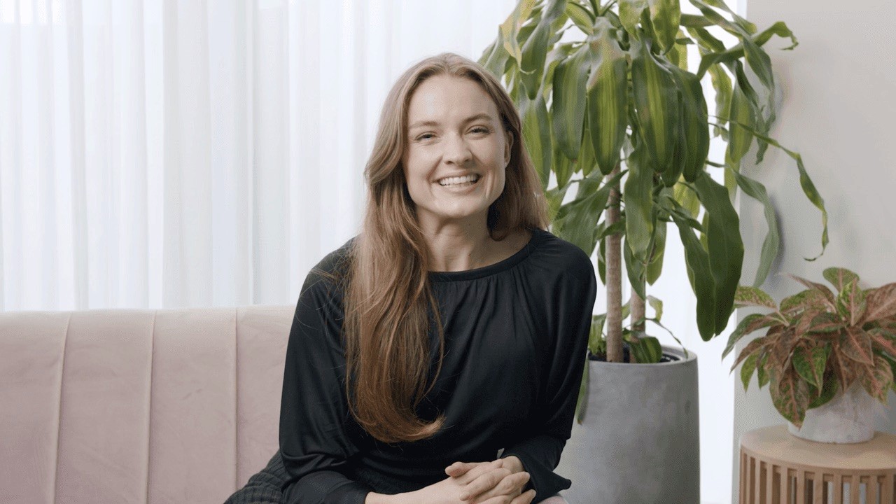 Laura Henshaw for The Entourage