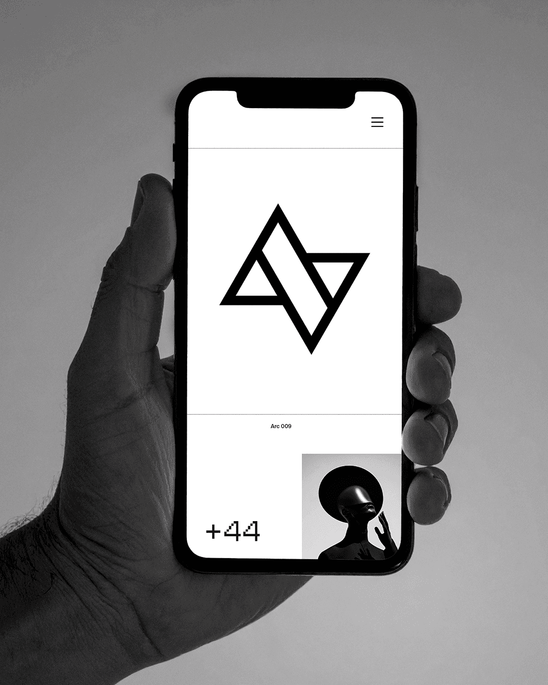 A photo of a group of models