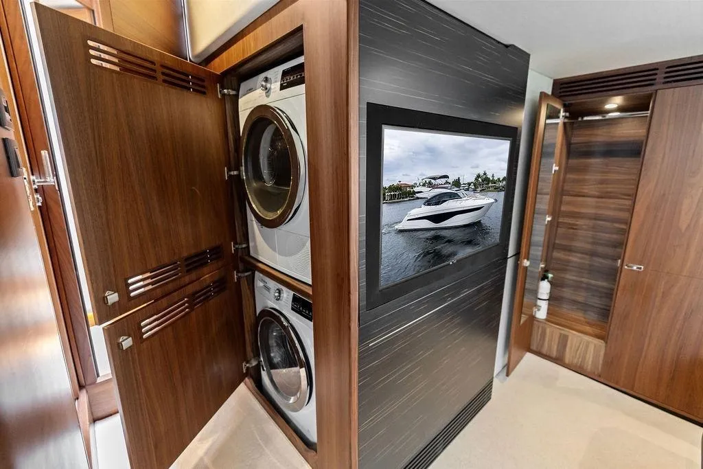 Boat thumbnail 34