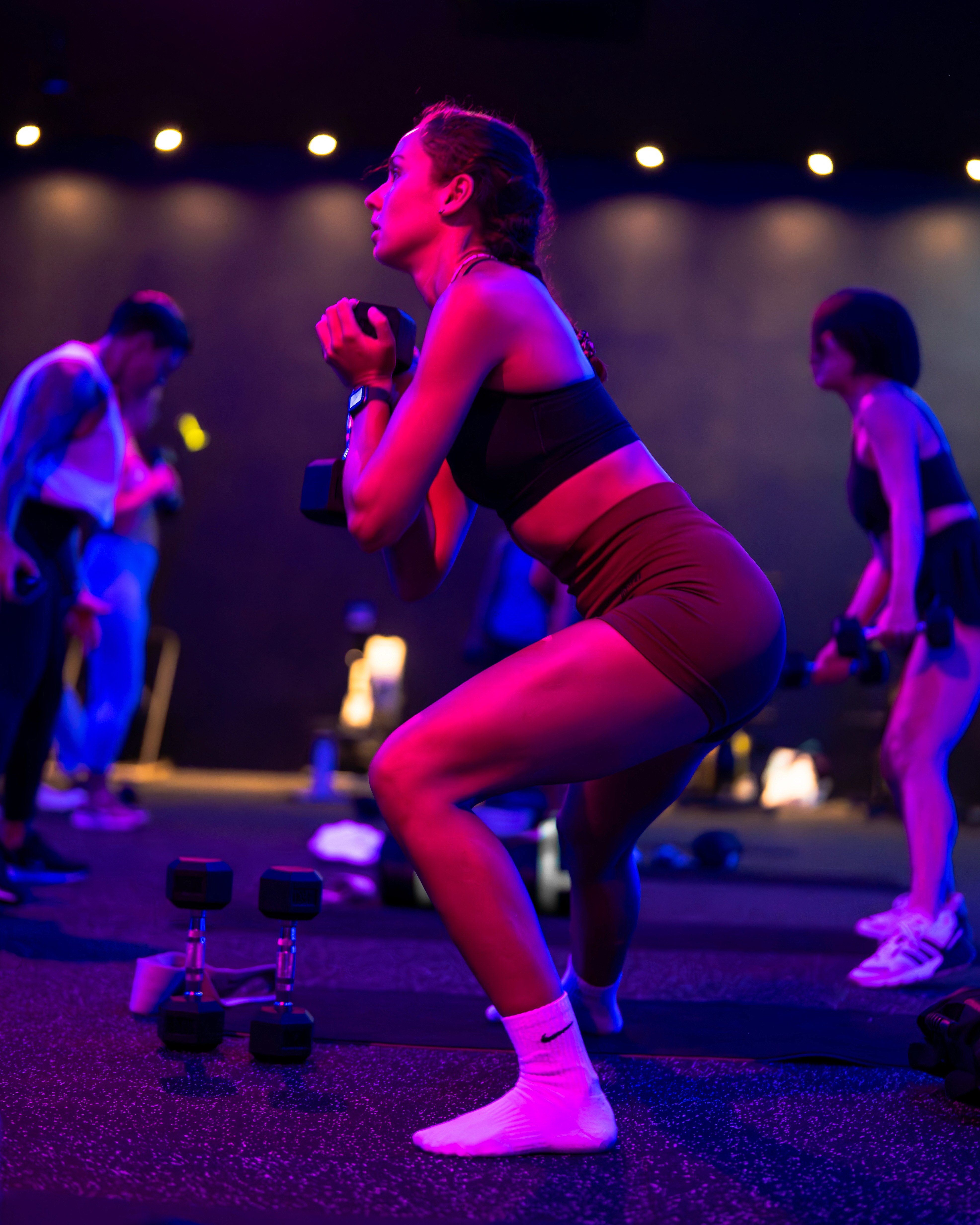 Intense Booty Pyramid class at Legacy Muscle Universe Koh Samui, focusing on lower body strength in a high-energy group fitness setting.
