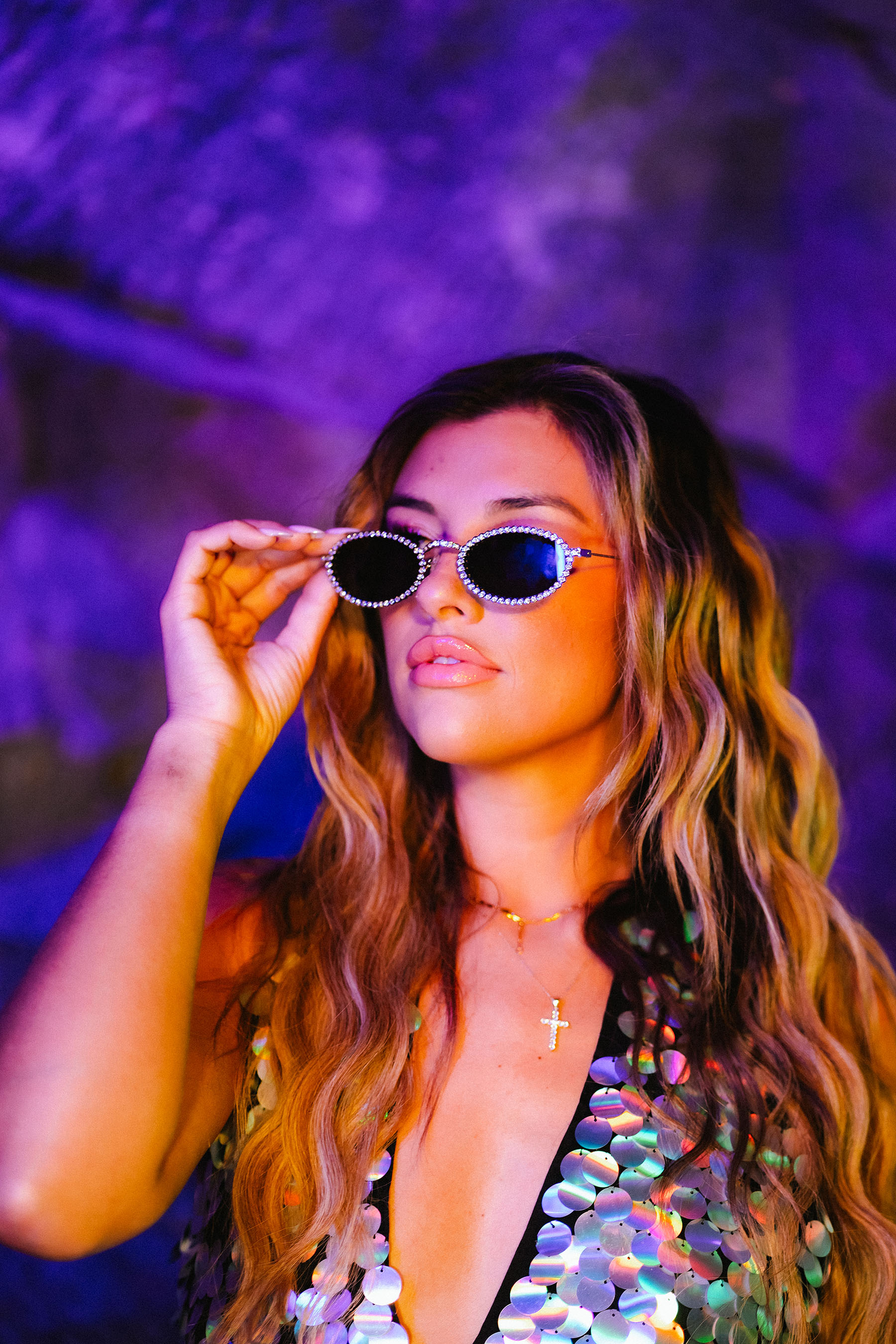 Woman wearing shades