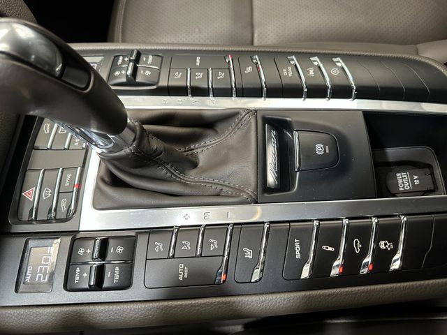 PORSCHE Macan 2017 GREY Gebrauchtwagen - Galeriebild 15