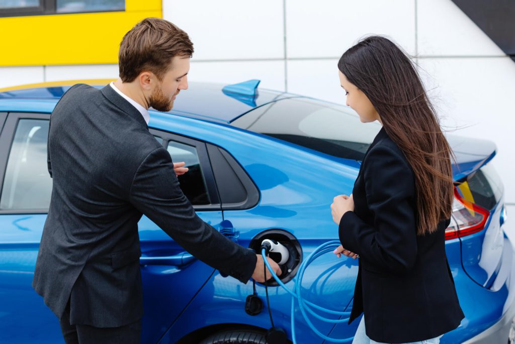 mercato auto elettriche italia