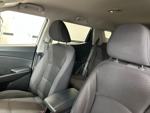 SSANGYONG XLV 2017 WHITE Gebrauchtwagen - Galeriebild 10