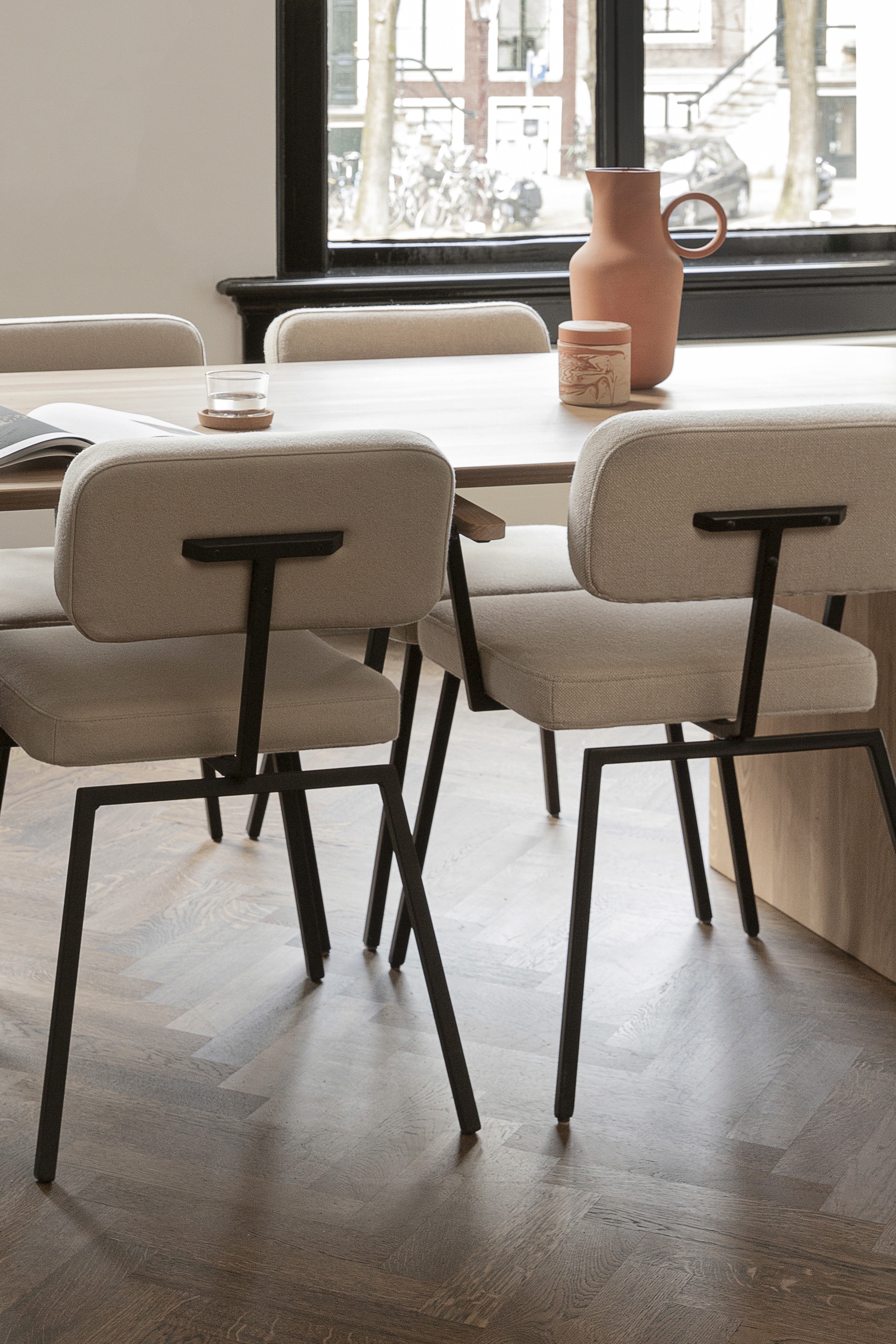 Stuido Henk Ode chair black
