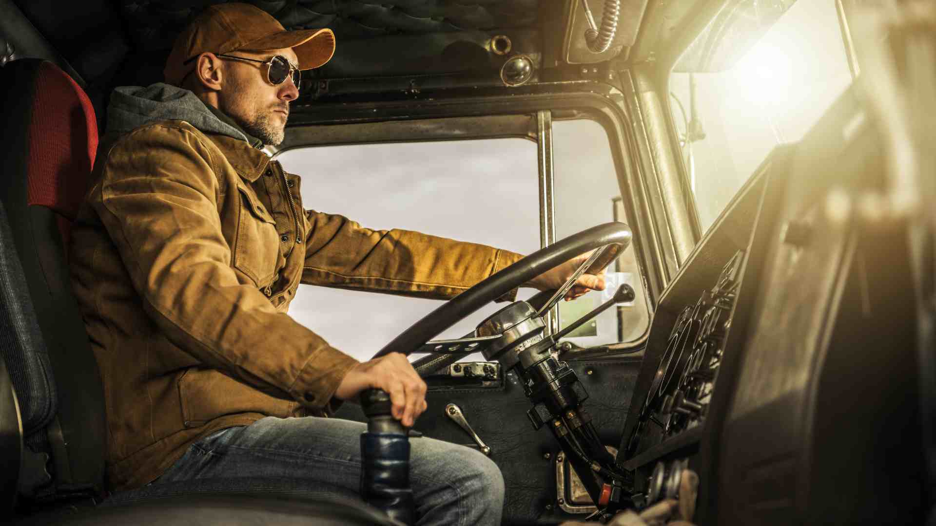 Doubles and Triples Endorsement: What Fleet Managers and Recruiting Teams Need to Know