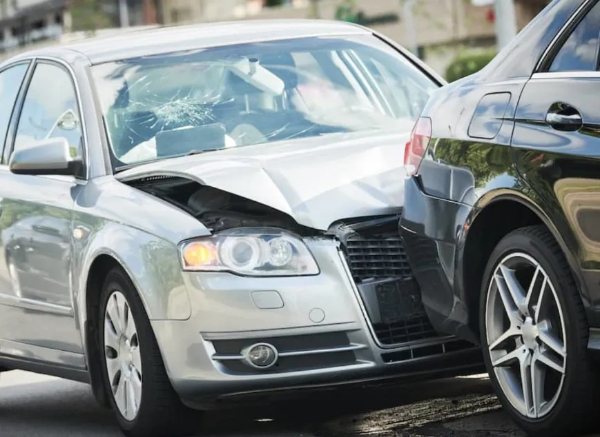 when should you call the police after a car accident - car accident