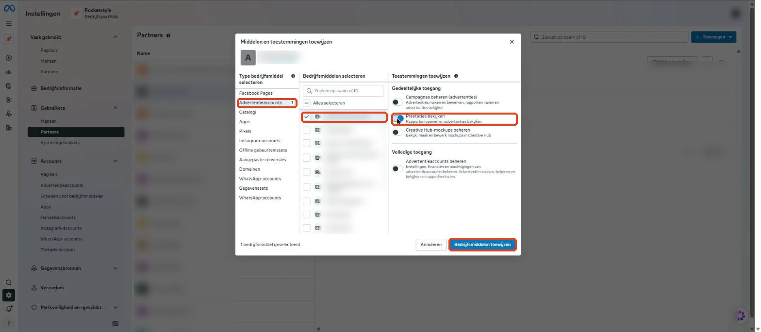 Advertentieaccounts gekozen, één account aangevinkt en alleen Prestaties bekijken aan