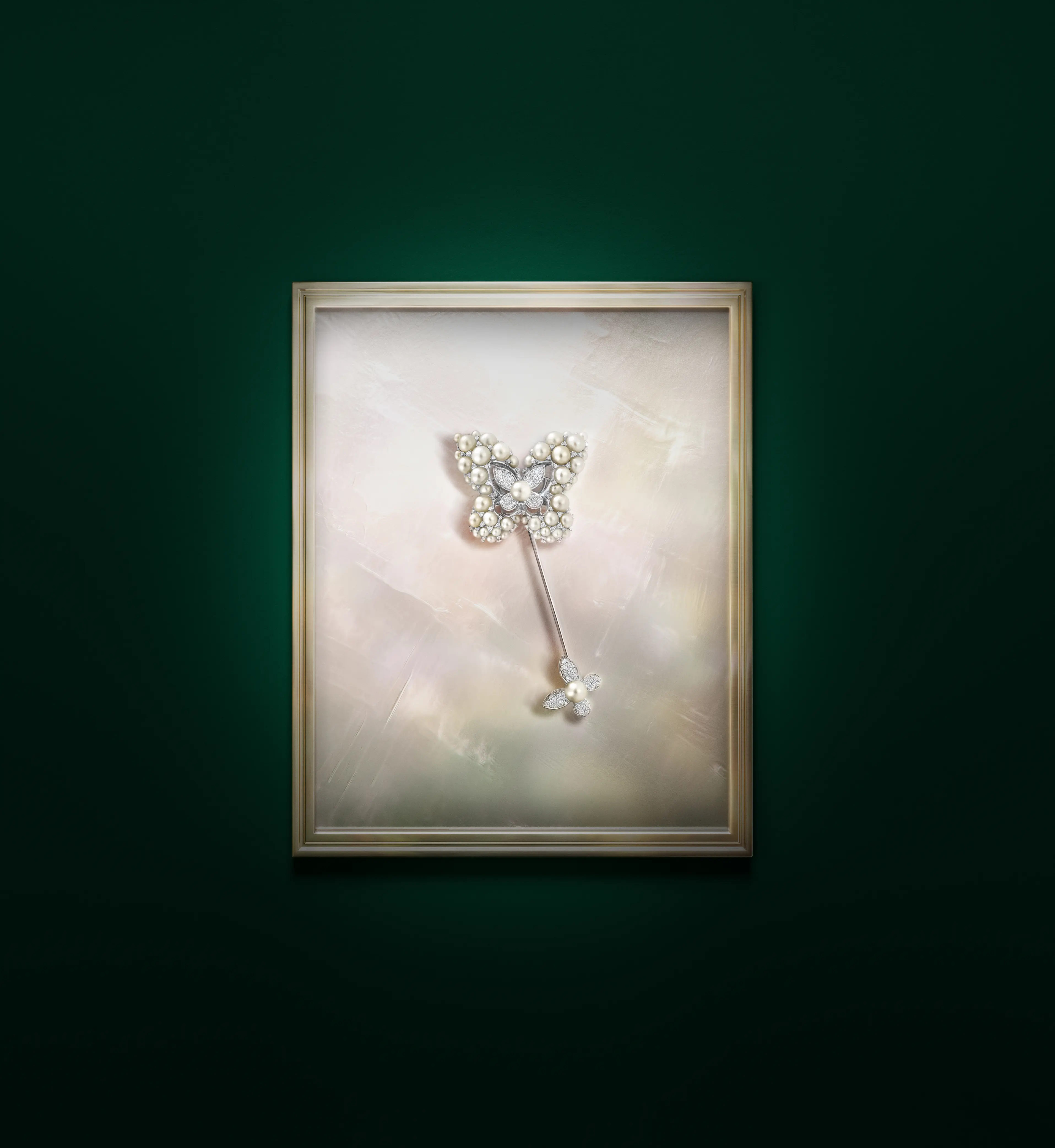 Graff Diamonds Brooch campaign post production by KINN Productions, London — luxury jewellery retouching, 3D compositing and colour grading.