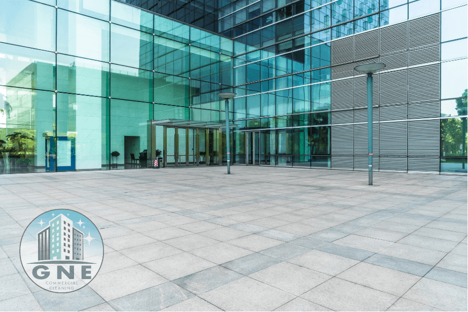 Coach explaining stuff to an athlete