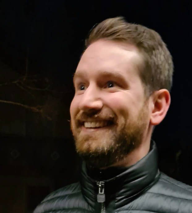 Headshot of Daniel Dollinger