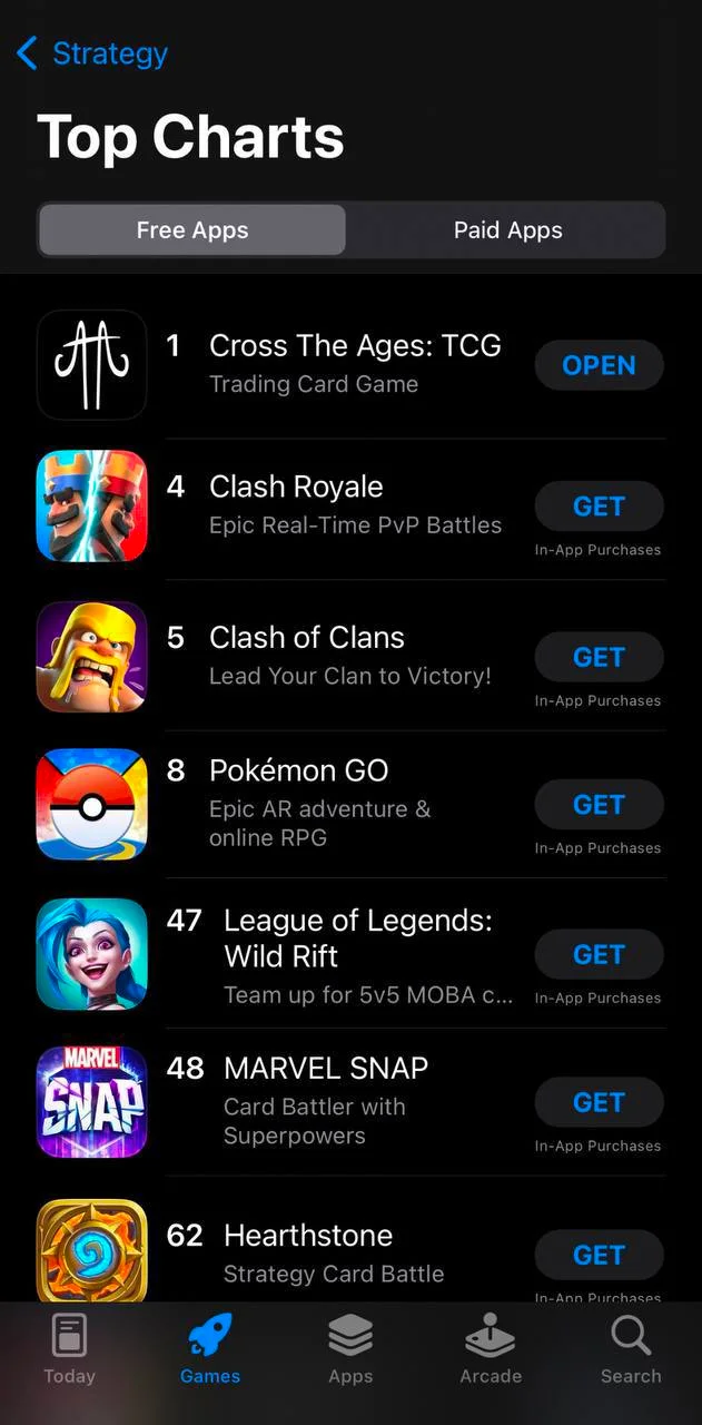 A screenshot showing Cross the Ages reached the #1 strategy game spot in the French App Store