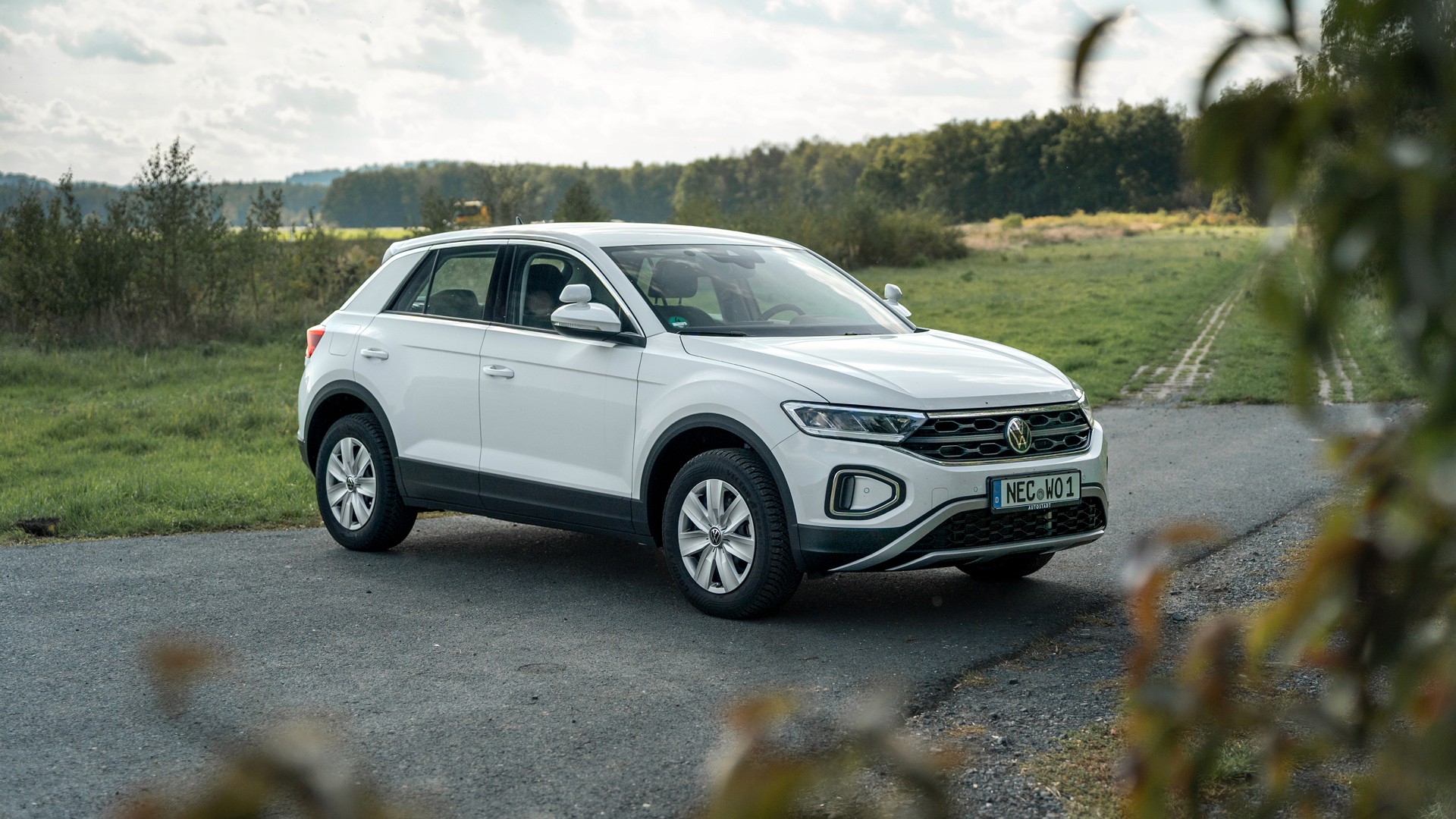 VW T-Roc Außenansicht – modernes Fahrschulauto für Klasse B/B197 in Neustadt bei Coburg & Rödental.