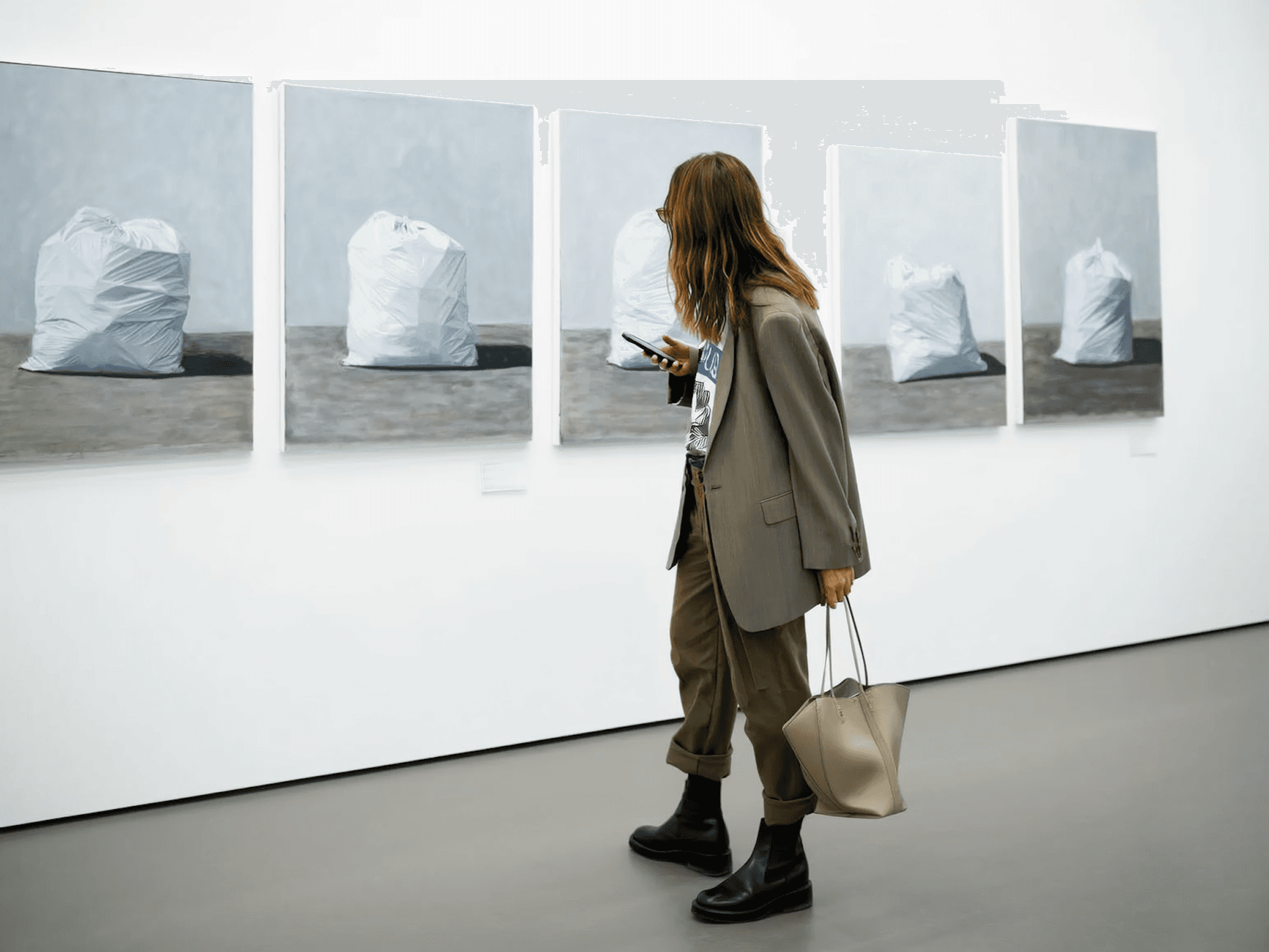 Photograph from the Fe Gownora gallery