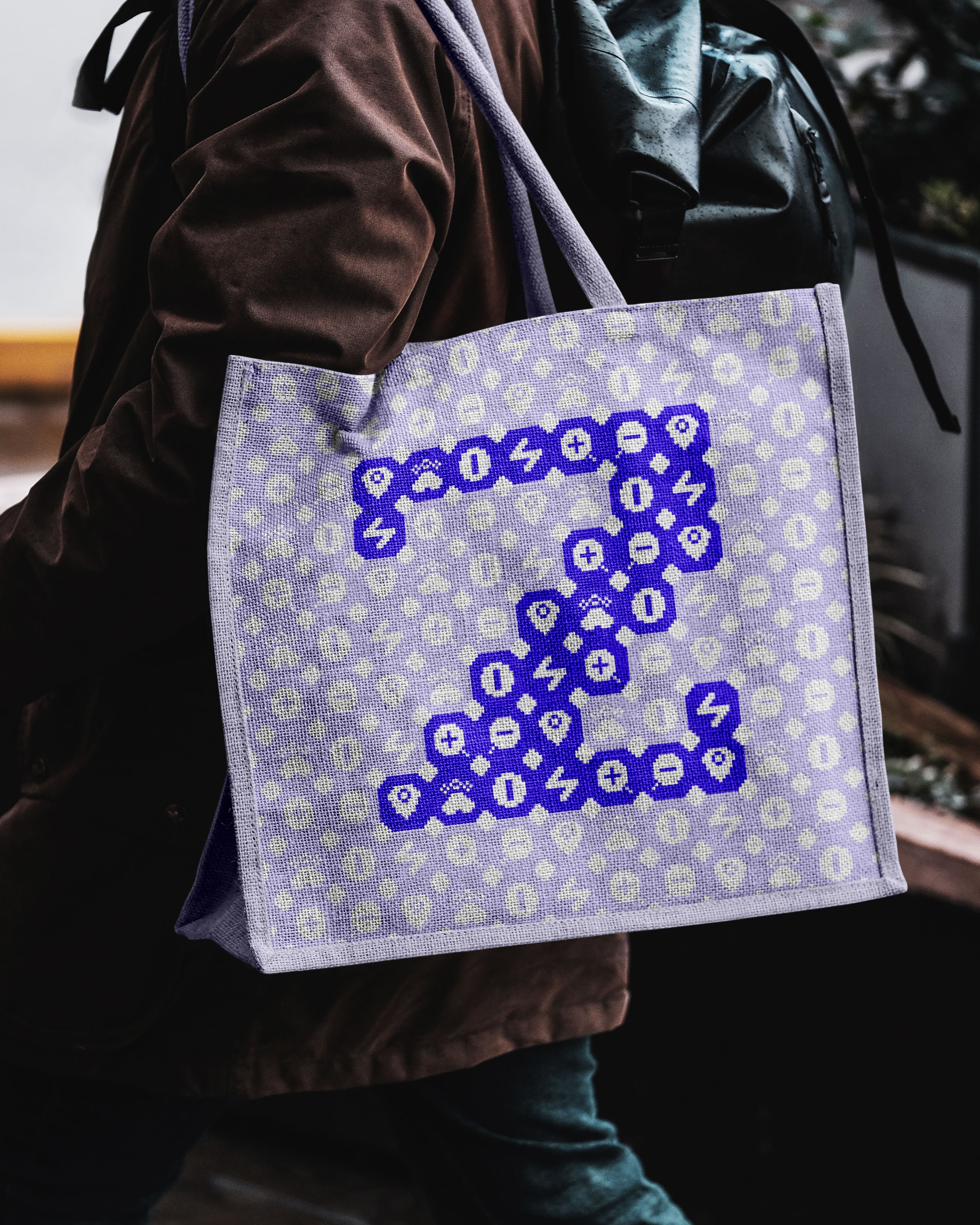 Desgin of totebag of Z wordmark