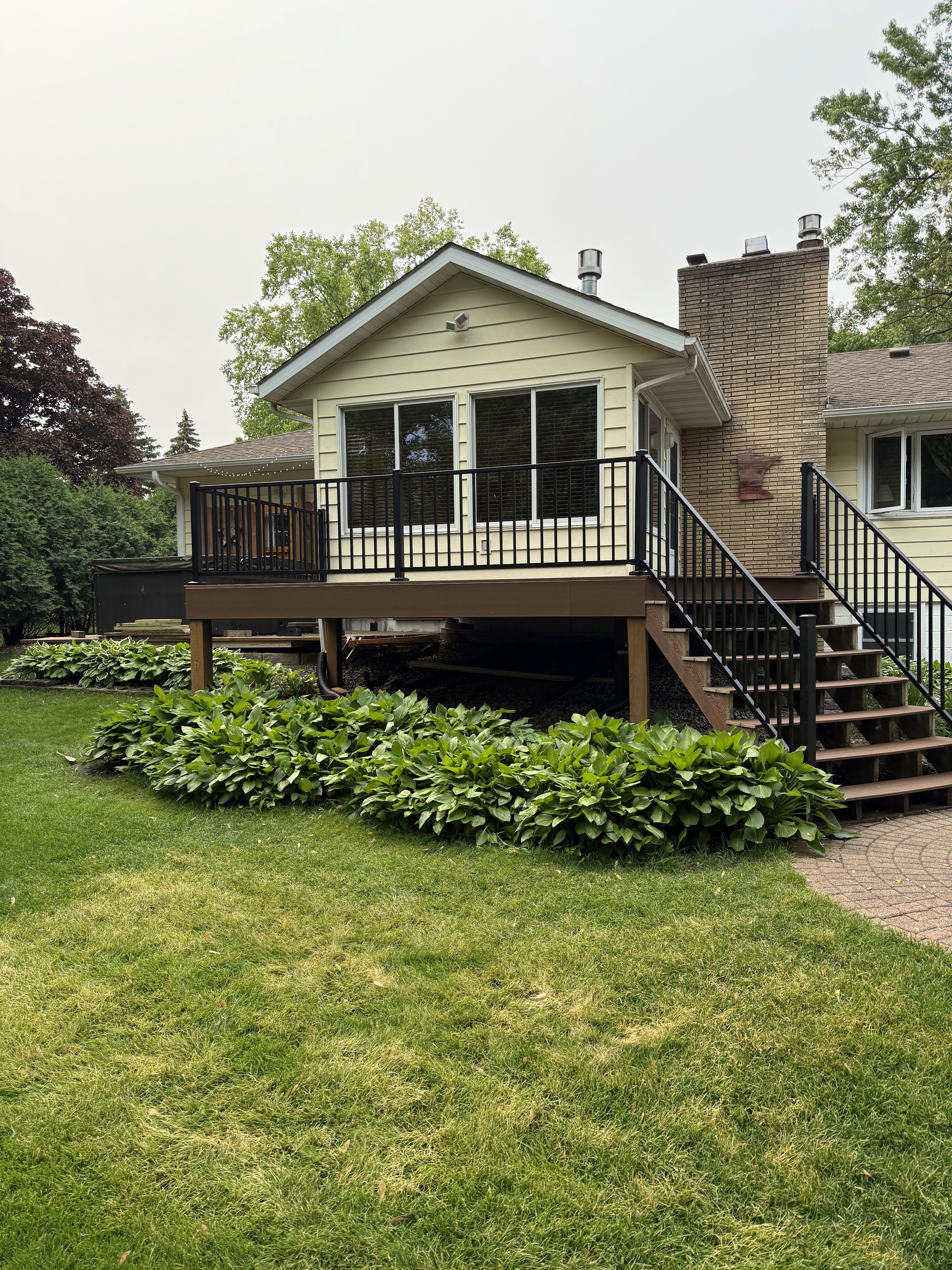 side veiw have deck with new decking