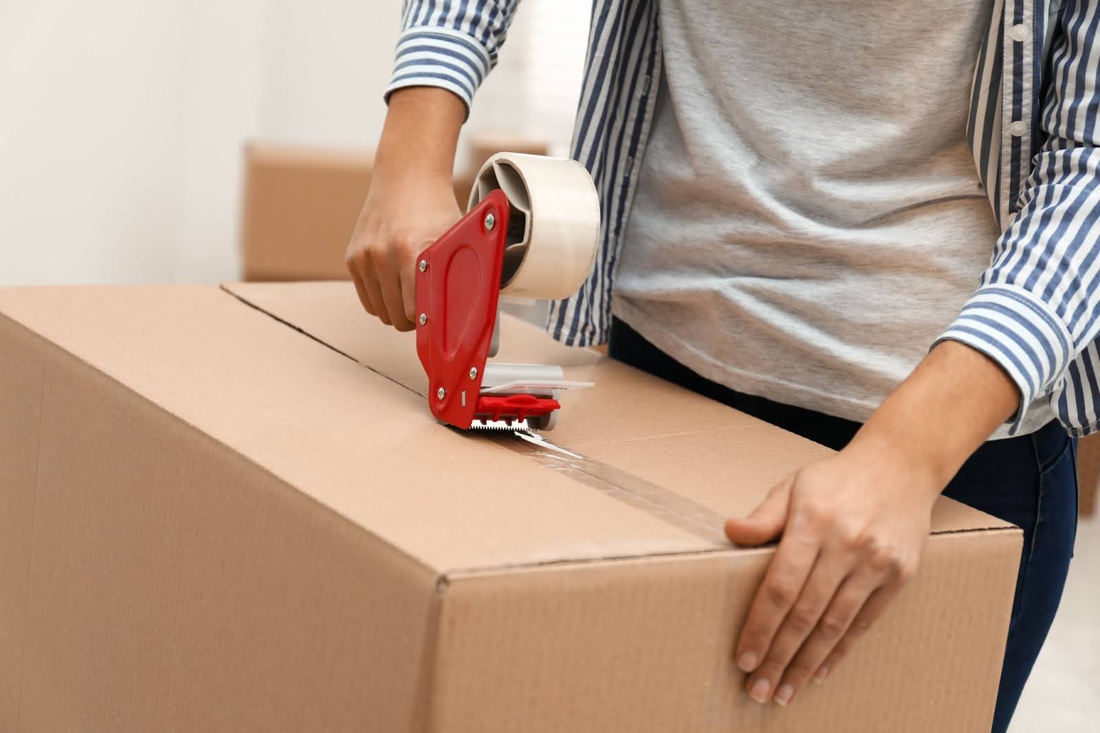What to Pack First When Moving