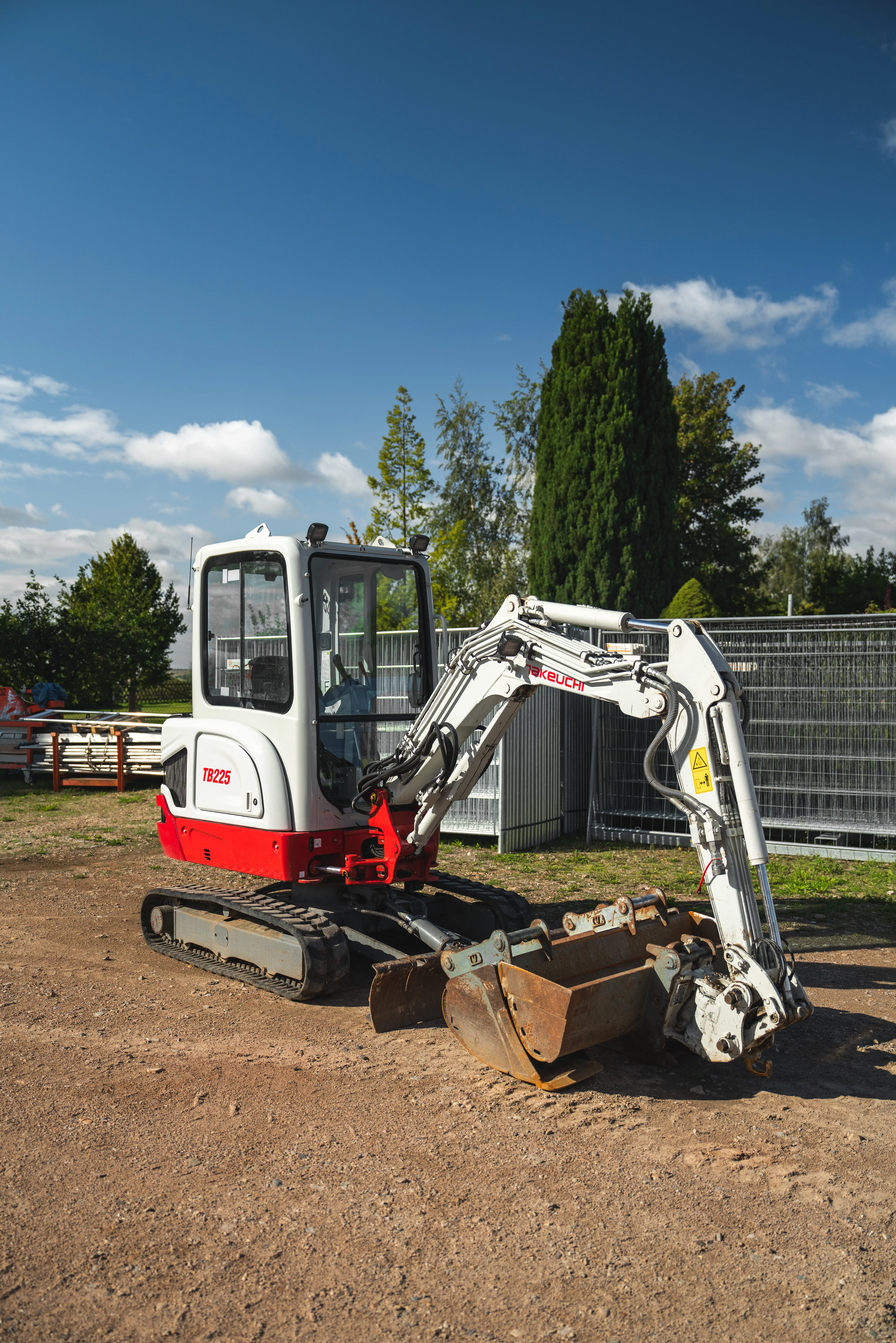 Kleinbagger 2,5t