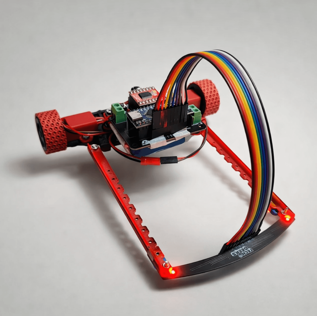 TECHGEEKS MARK 2 LINE FOLLOWING ROBOT REAL IMAGE 3