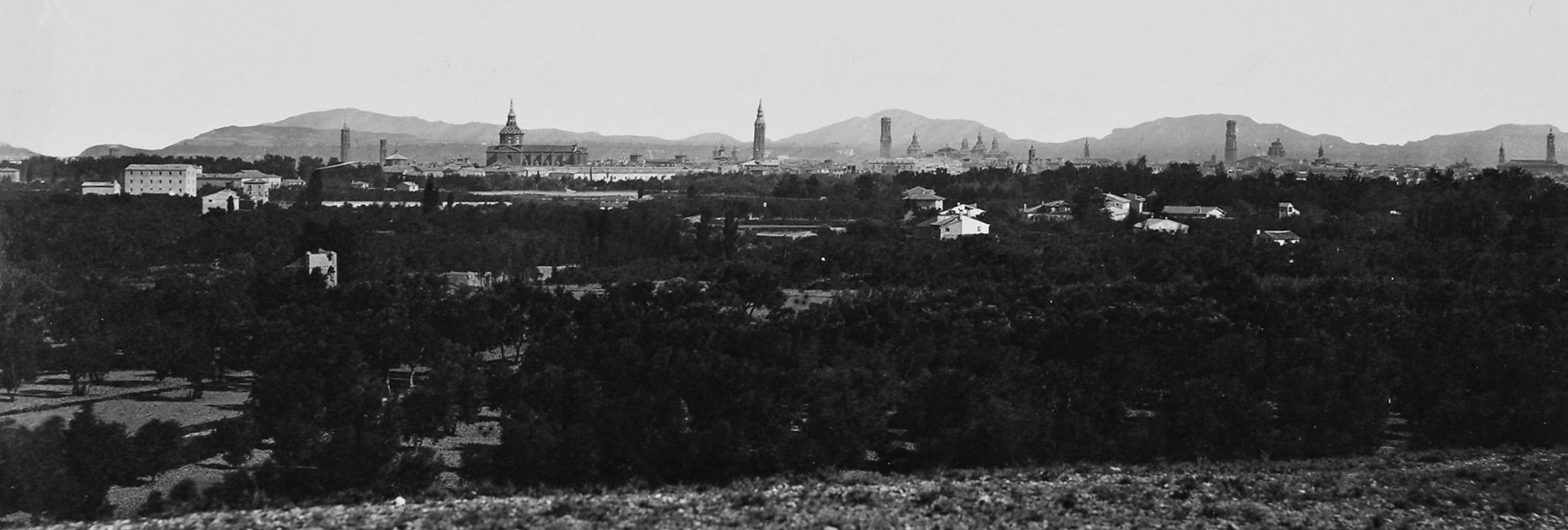 Vista de Zaragoza desde Torrero Charles Cliffor 6 de octubre de 1860