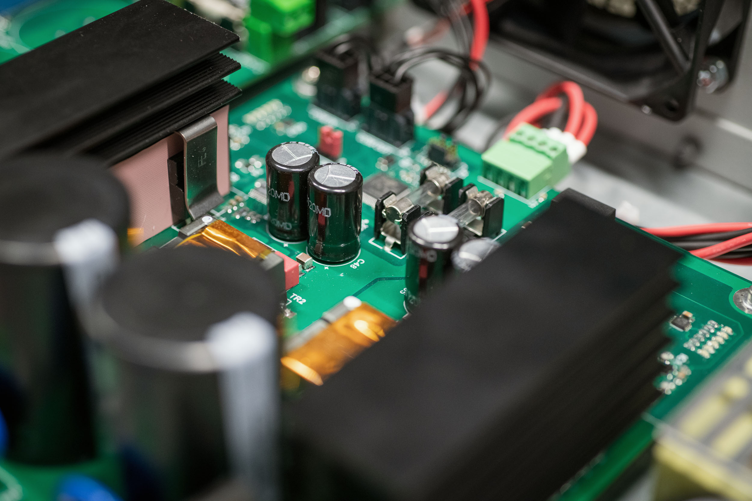 Entwicklung von Hard und Software für die Bahntechniik