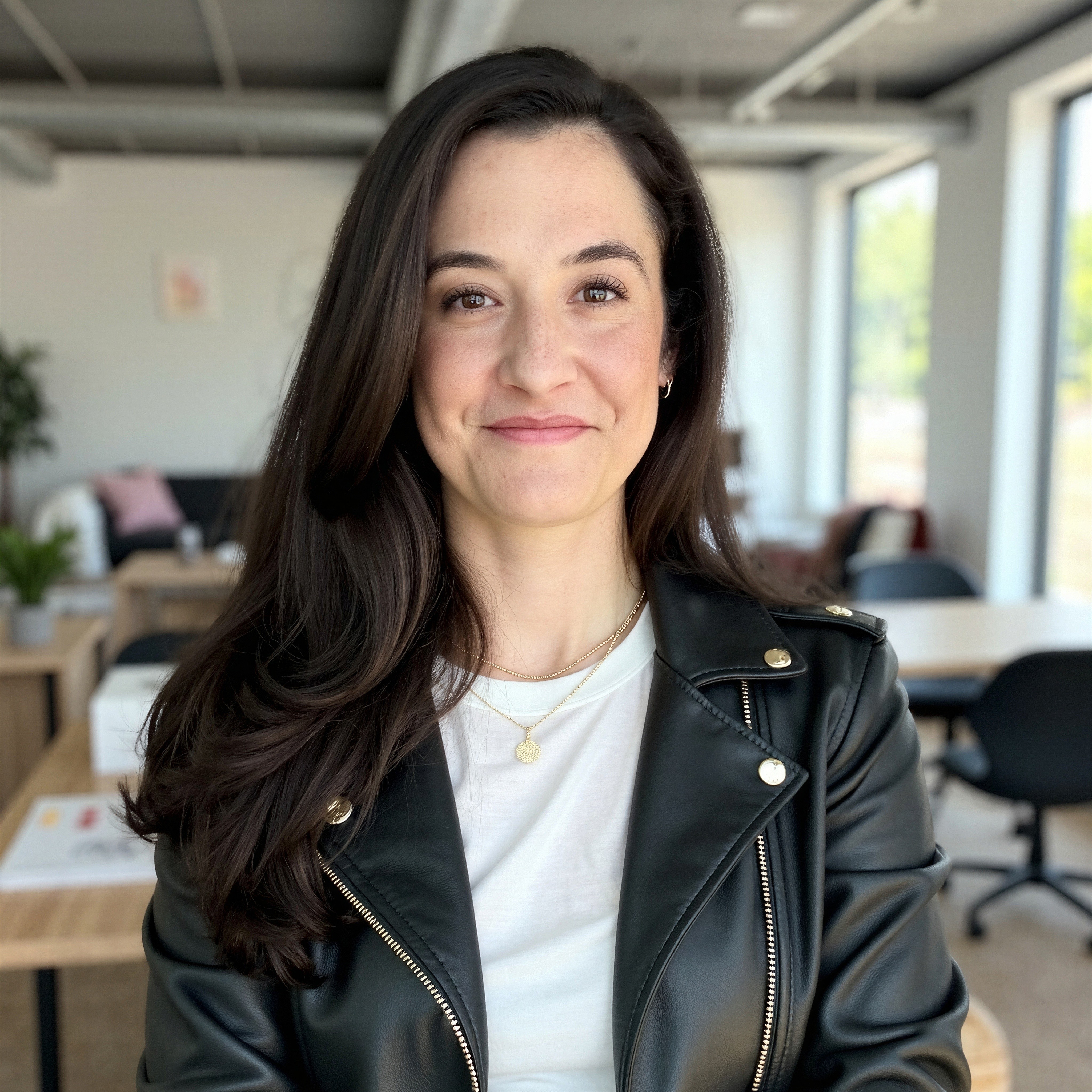 Portrait of Greg Beitchman, former VP at CNN and Attention Economics CEO, advising Flowstate on media strategy.