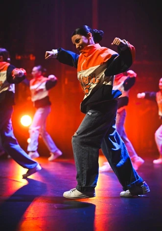 Hip Hop dancer on stage