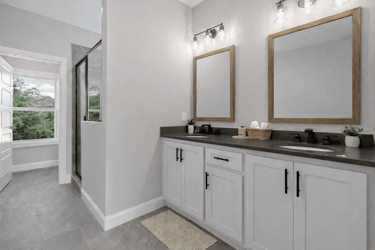 Custom Kitchen with custom cabinets and large island in GA,TN,NC, and SC