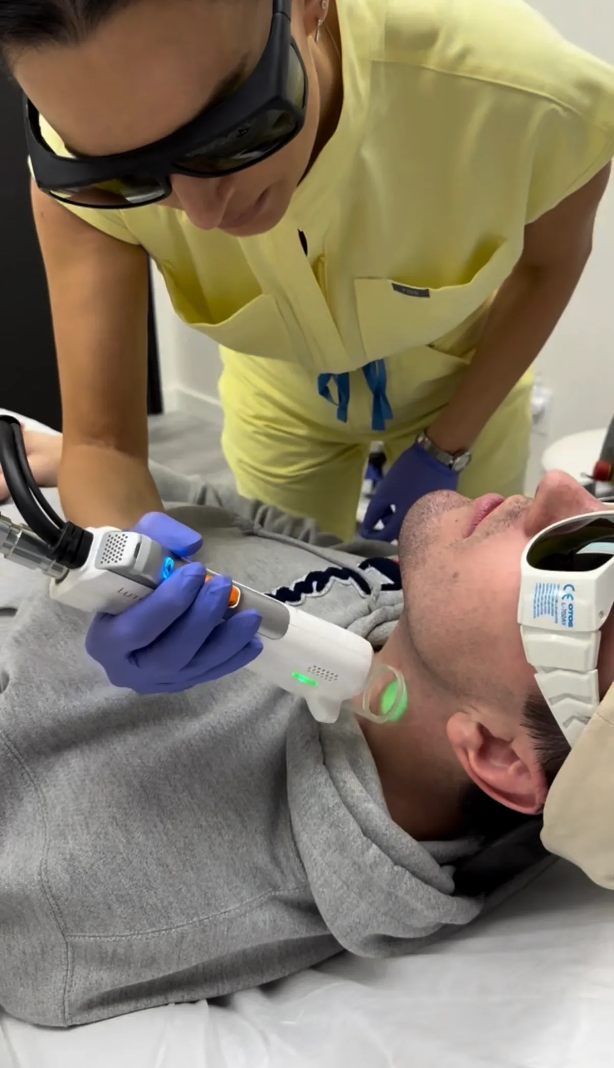 neck treatment ecous laser