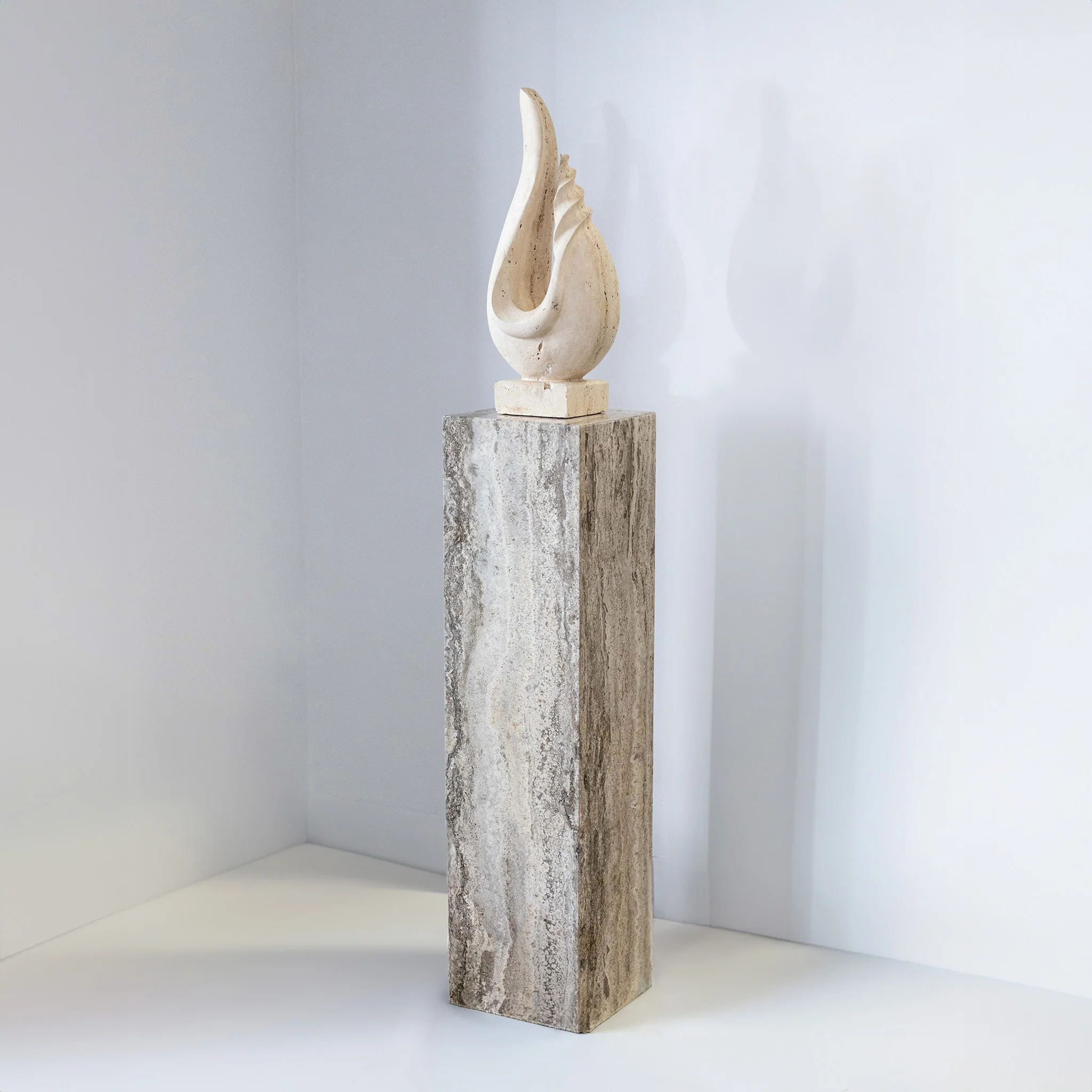 Onyx Sockel Naturstein Podest Berlin